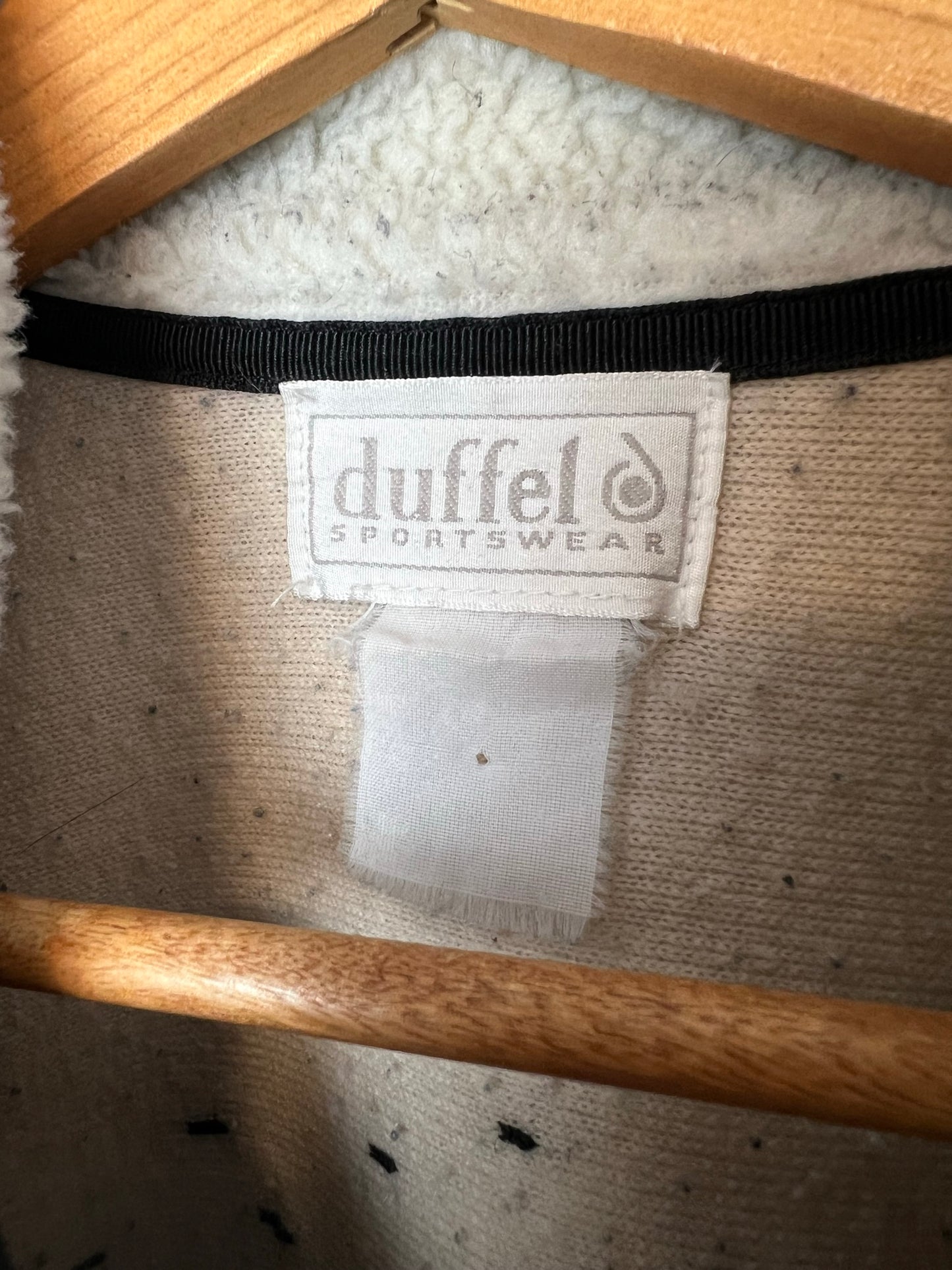 Duffel Sportswear Black & Cream Ombre Fleece Vest