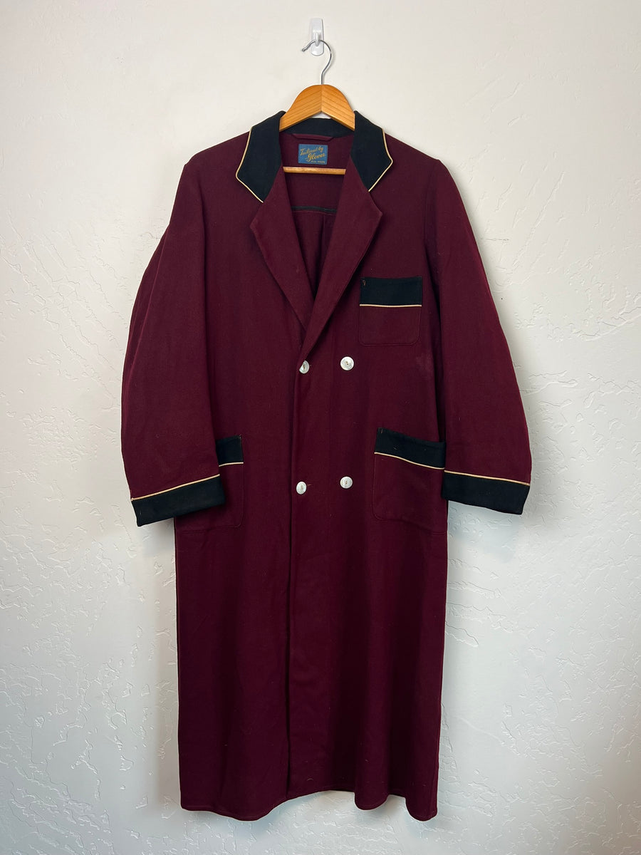 Glover All-Wool Dressing Coat — Burgundy with Black Velvet — L/XL