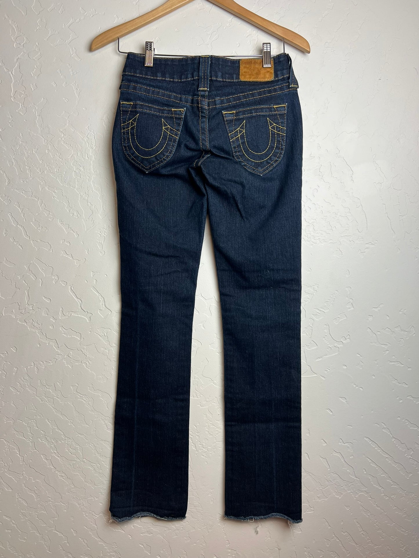 True Religion Bootcut Jeans Raw Hem - W25