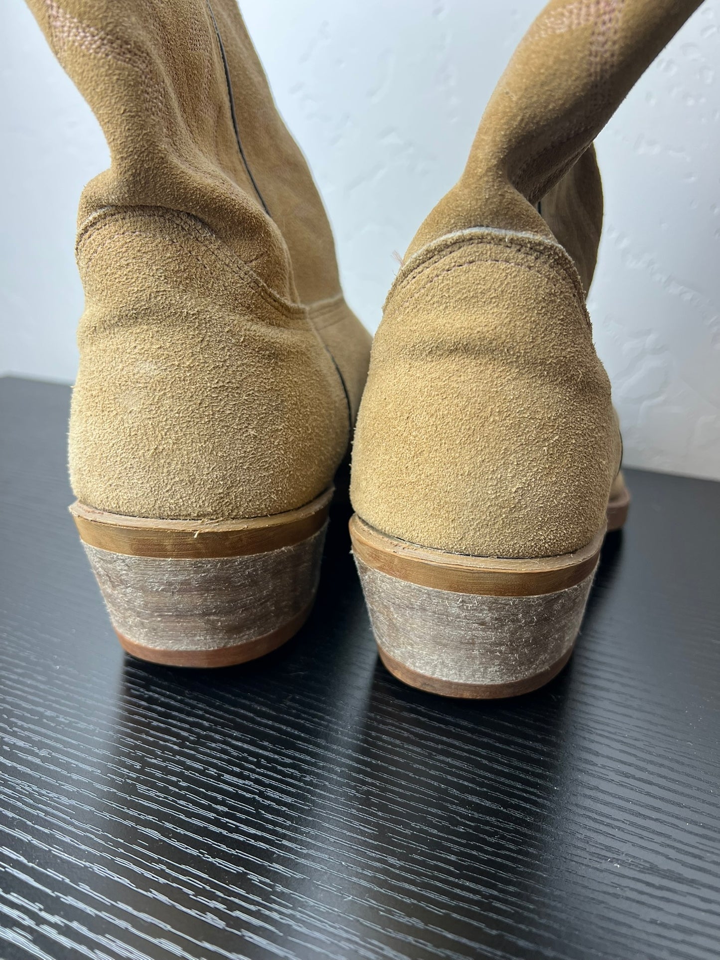 Suede Western Boots - Tan 10EE