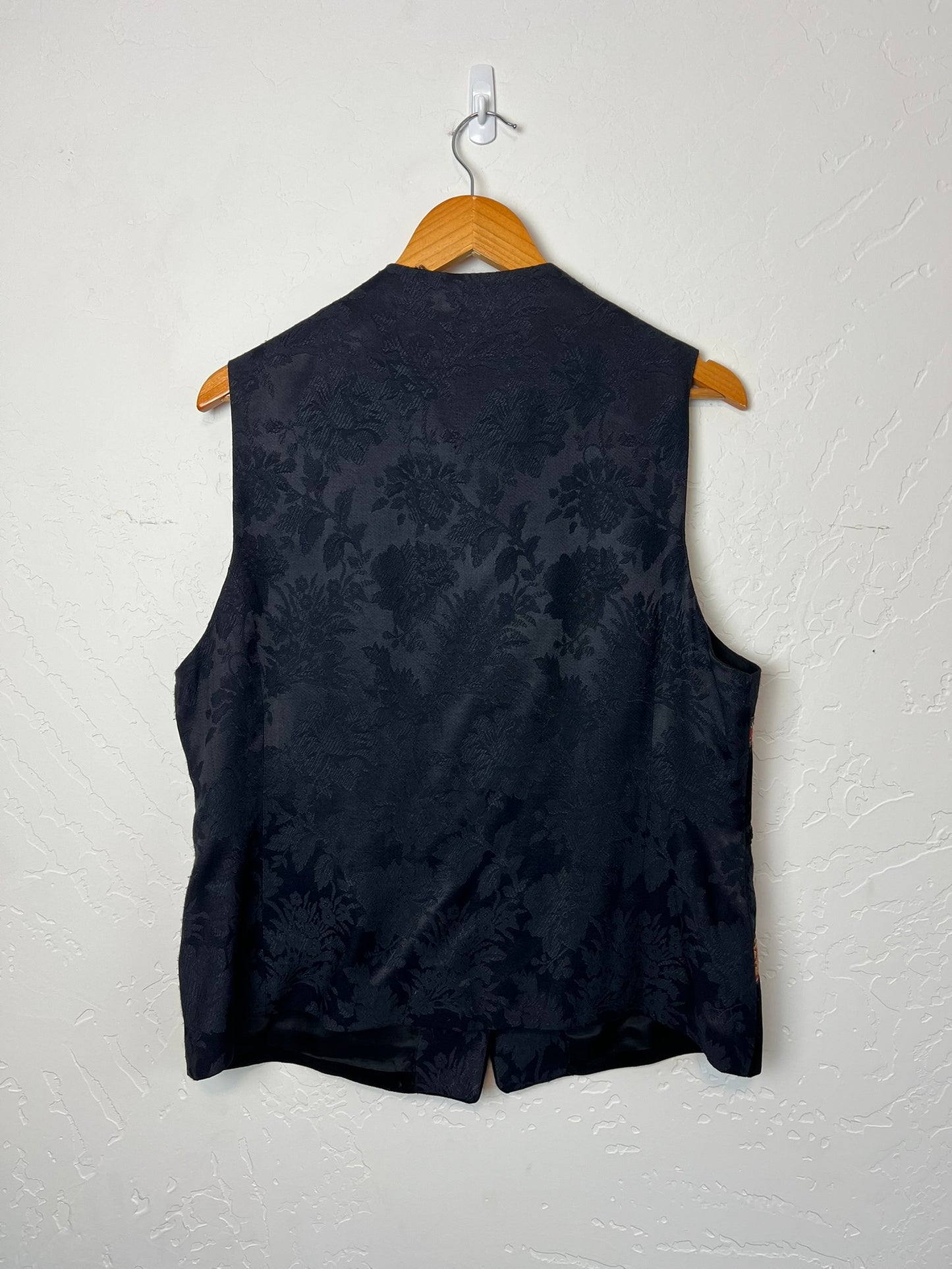 Susan Bristol Jacquard & Velvet Tapestry Vest - L