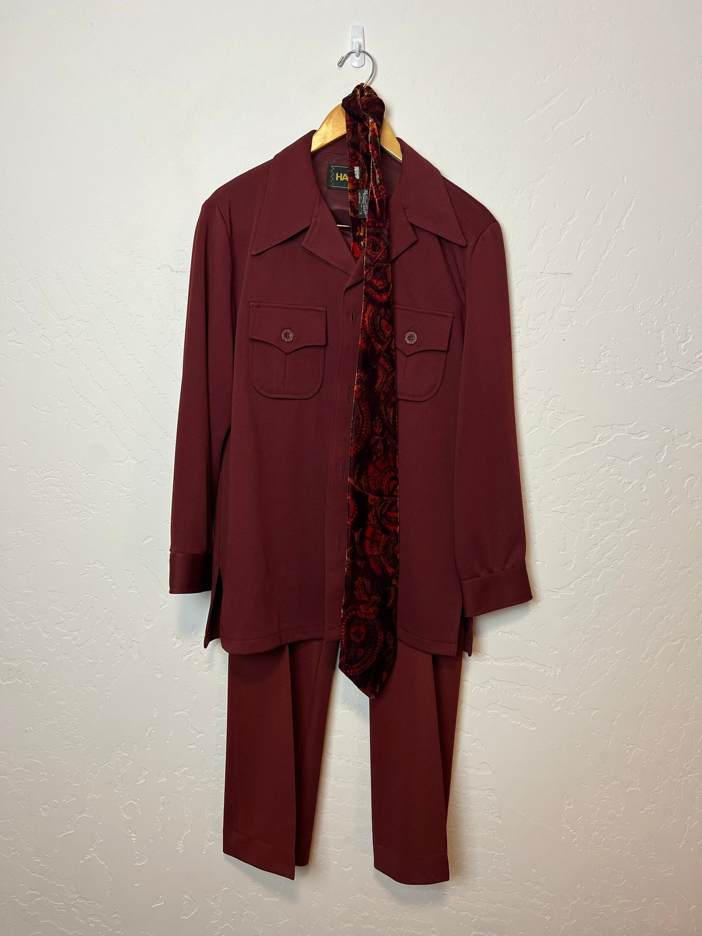 Haggar Burgundy Western Suit - Size 40