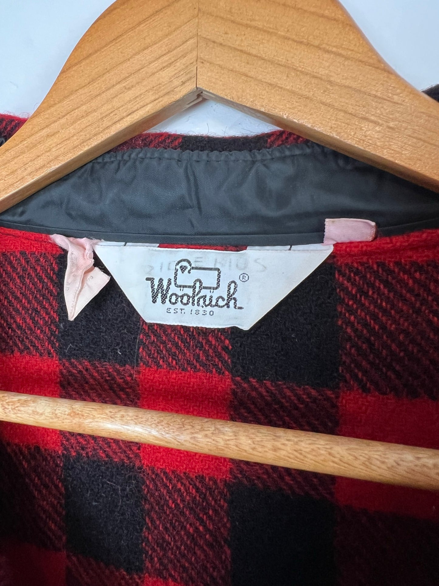 Woolrich Buffalo Check Red Flannel Shirt - Size L