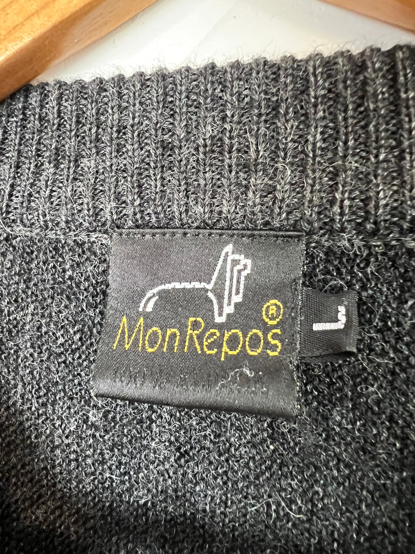 Mon Repos Charcoal Wool Crewneck Sweater - L