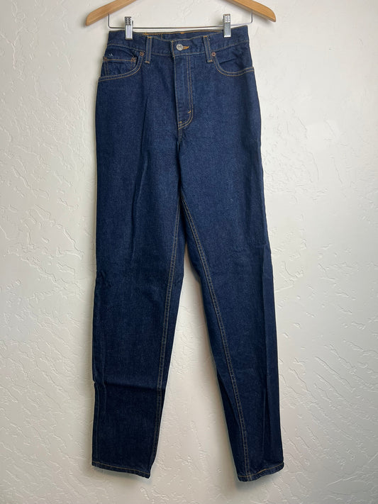 Levi's 550 Relaxed Tapered Jeans - 6 Misses