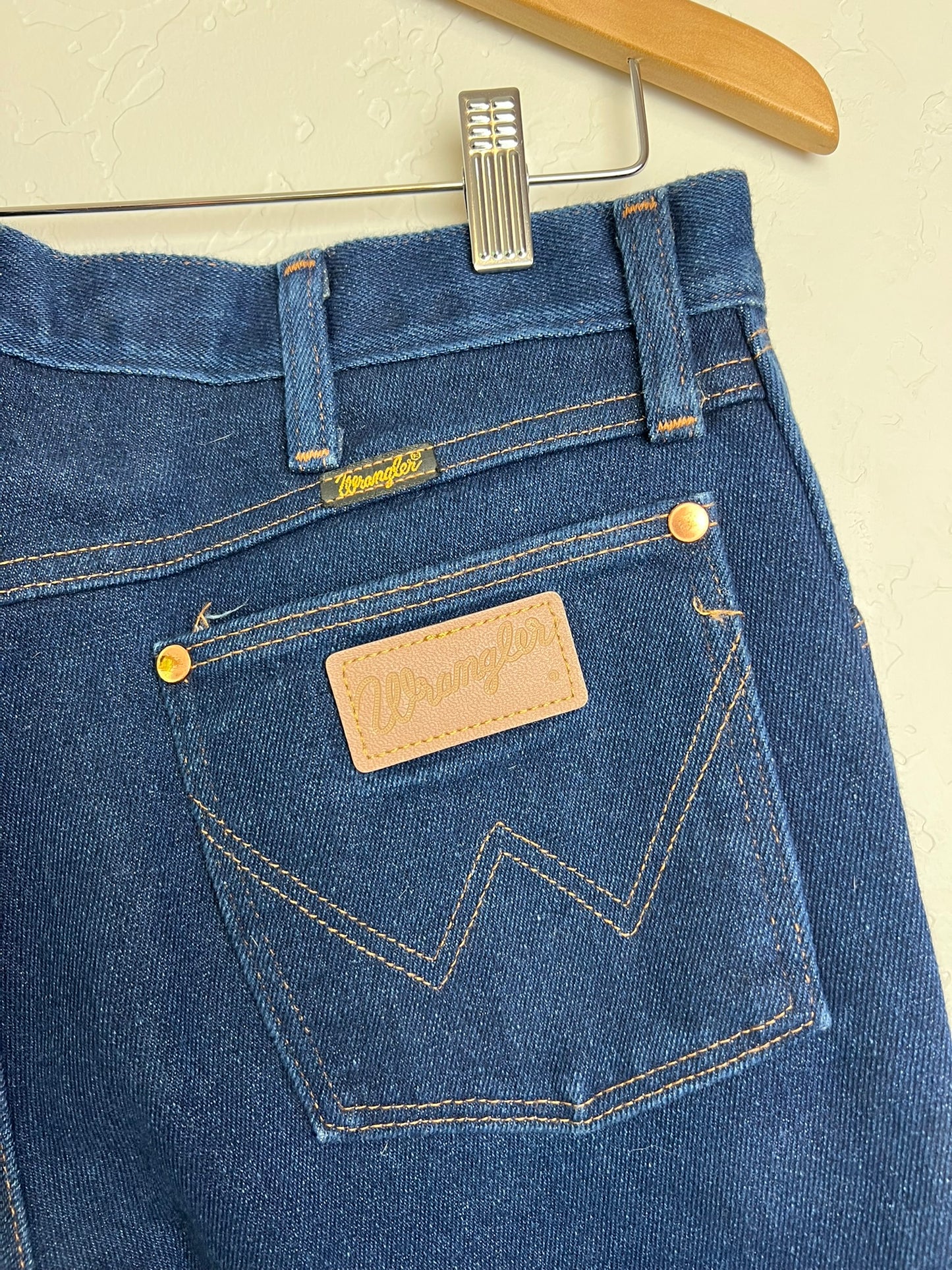 Wrangler Dark Wash Boot Cut Jeans - 34x30