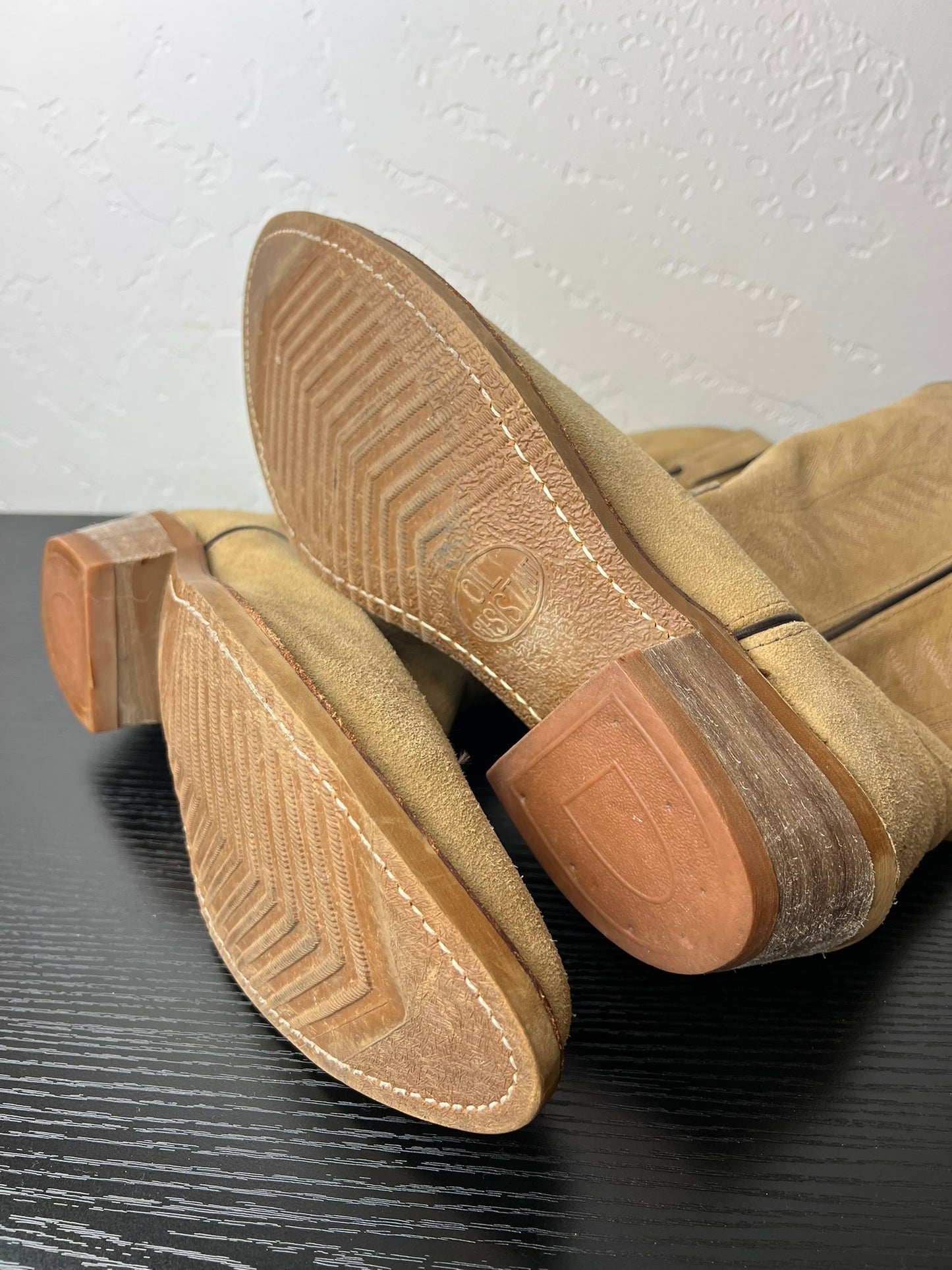 Suede Western Boots - Tan 10EE