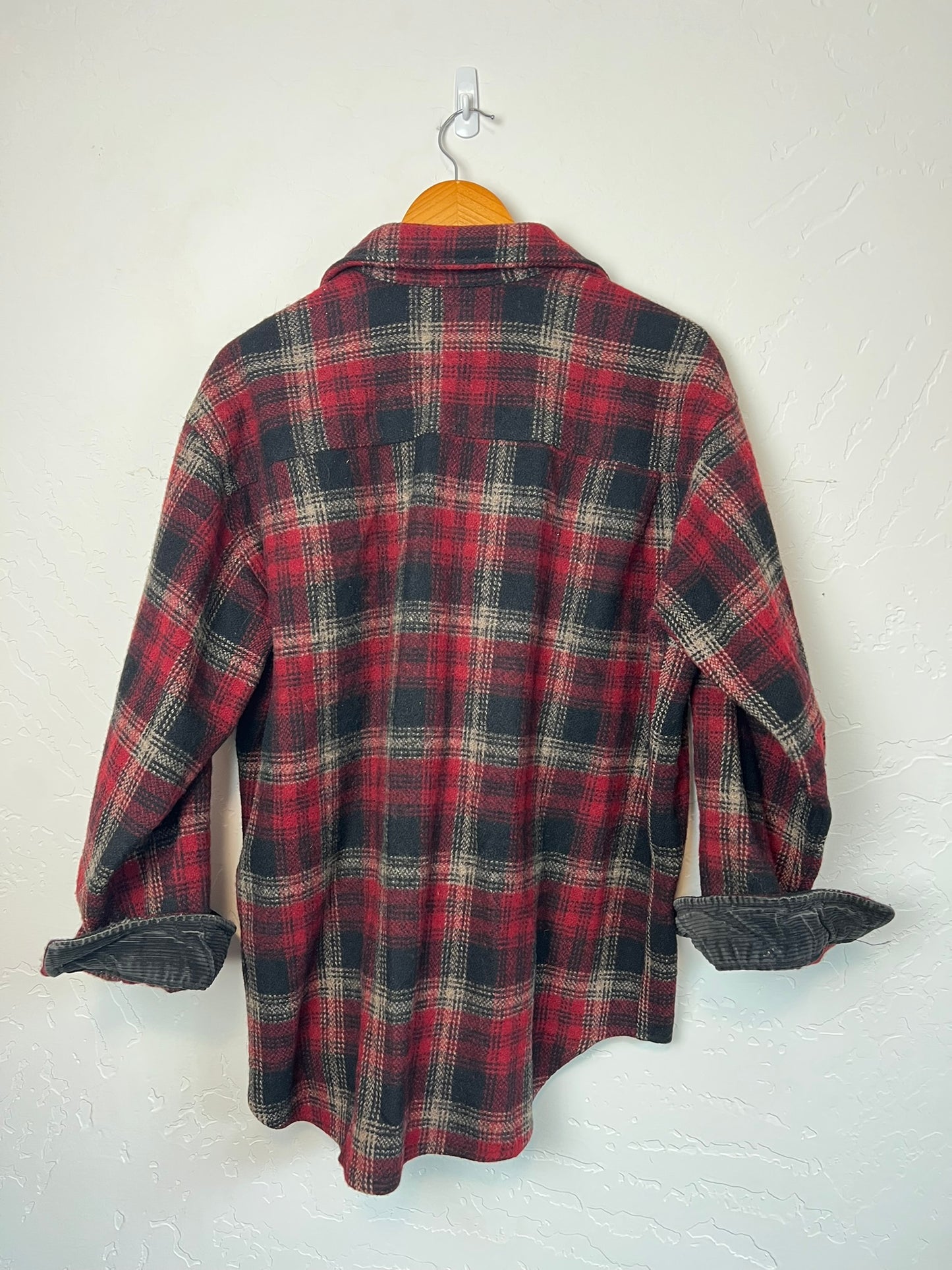 Woolrich Flannel Red Plaid with Corduroy Collar - L