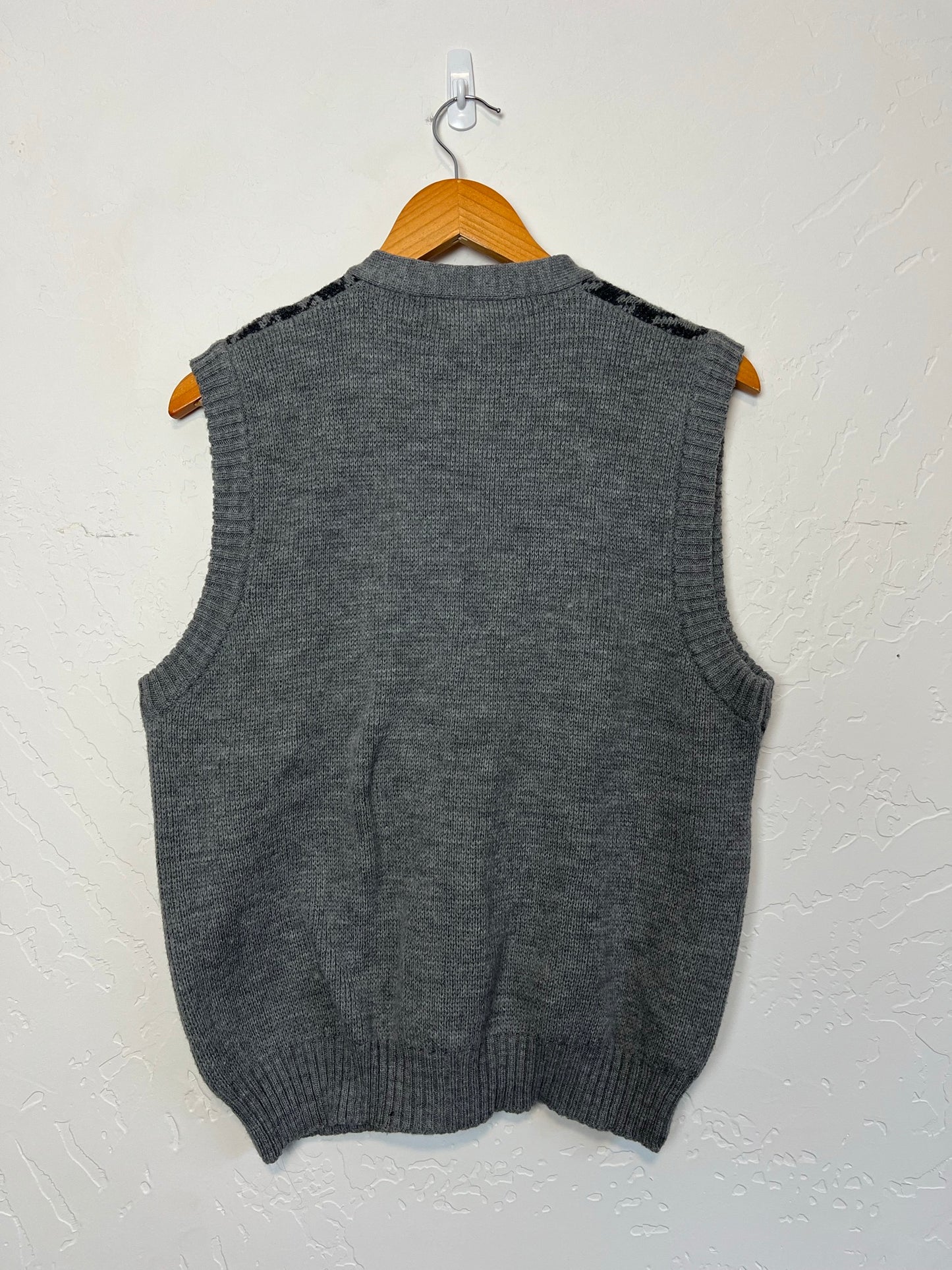 Hunters Ridge Grey & Black Geometric Knit Sweater Vest - Size L