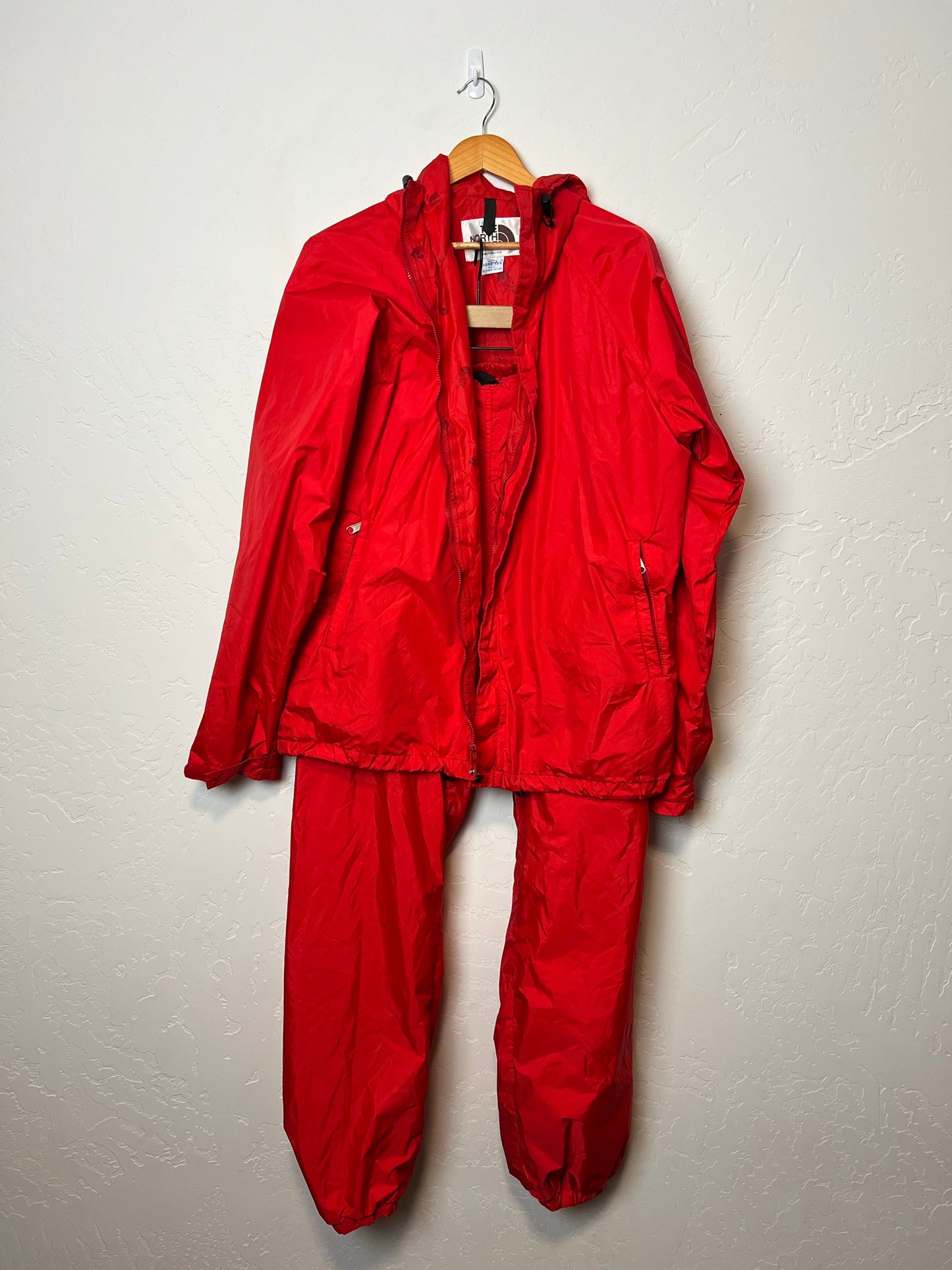The North Face Gore-Tex Red Rain Suit - Size XL