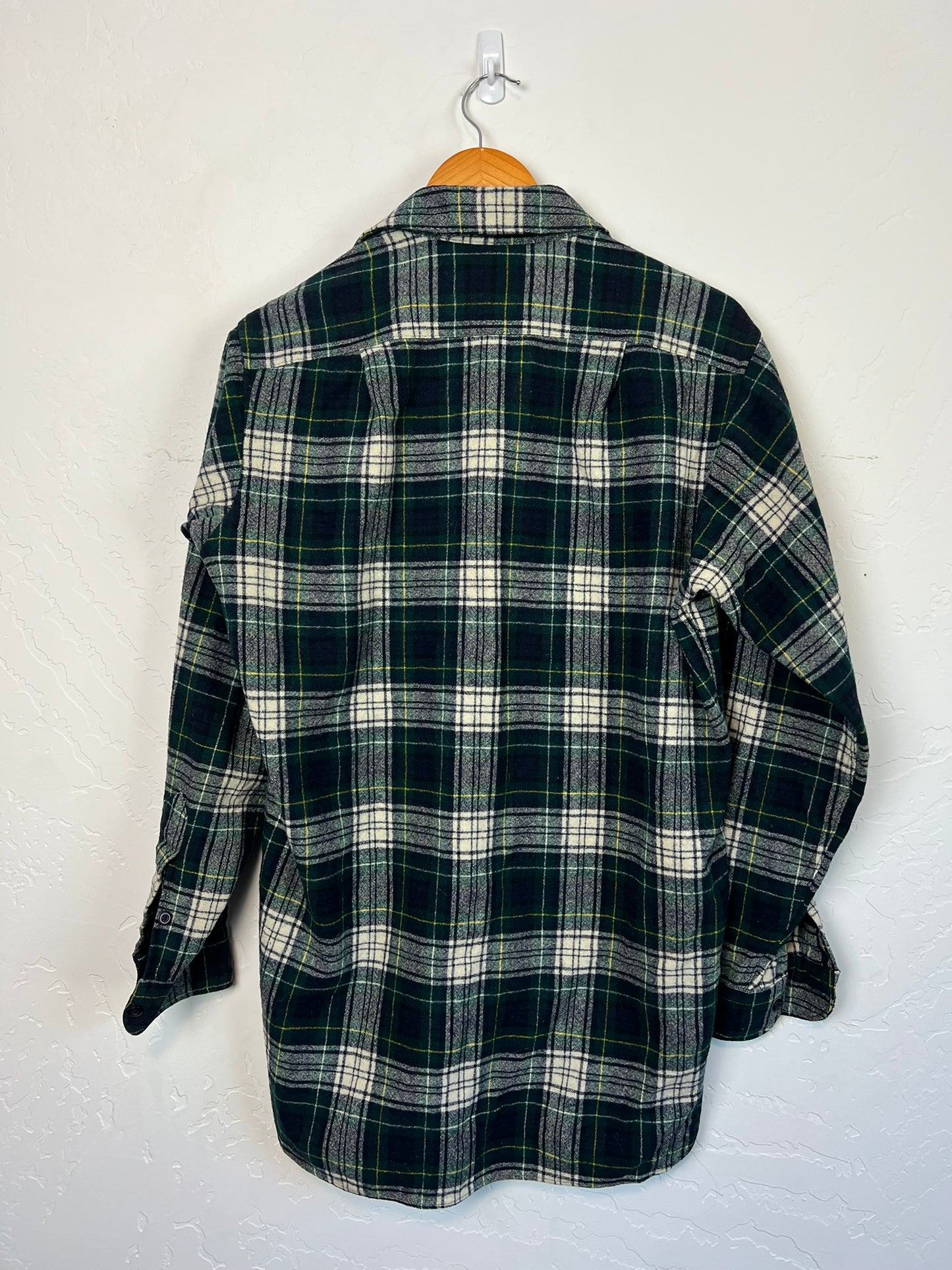 Pendleton Board Shirt Green Plaid Wool - 16