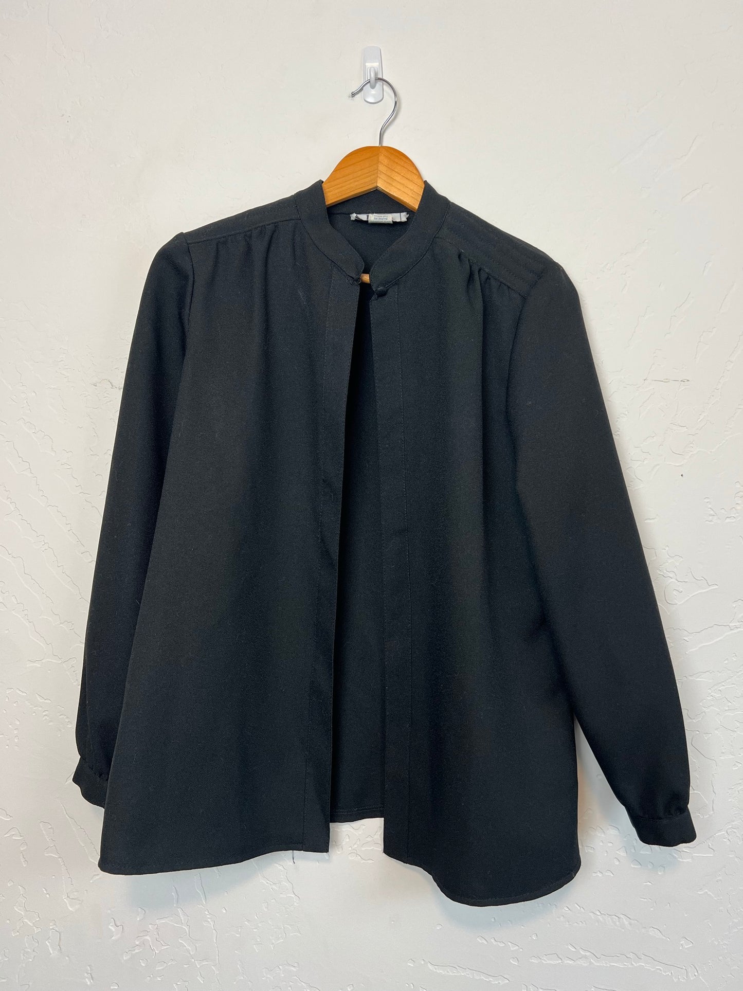 Joyce Sportswear Mandarin Collar Blouse - M