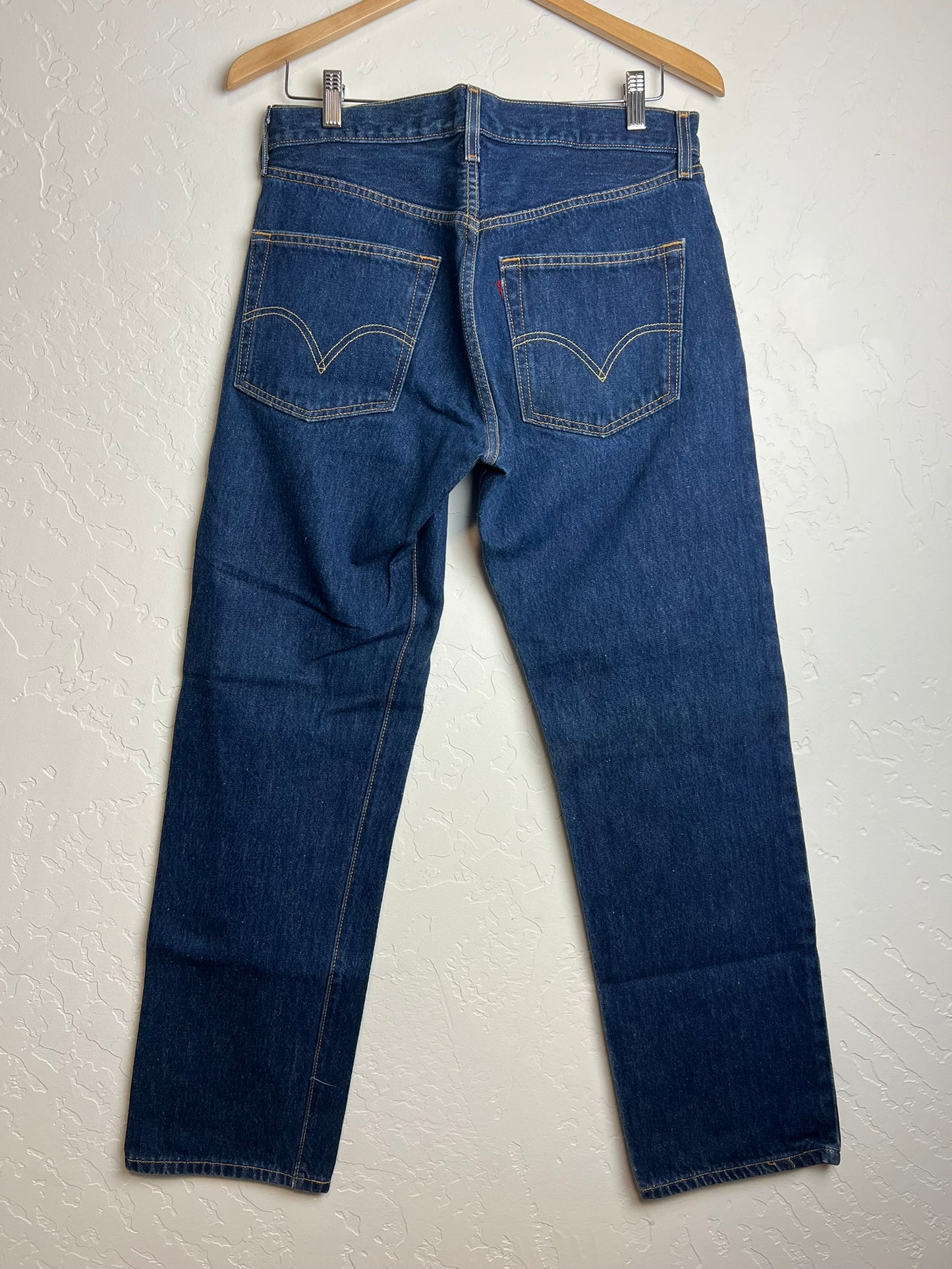 Levi's 501 Dark Indigo Button Fly Jeans USA - W33 L32