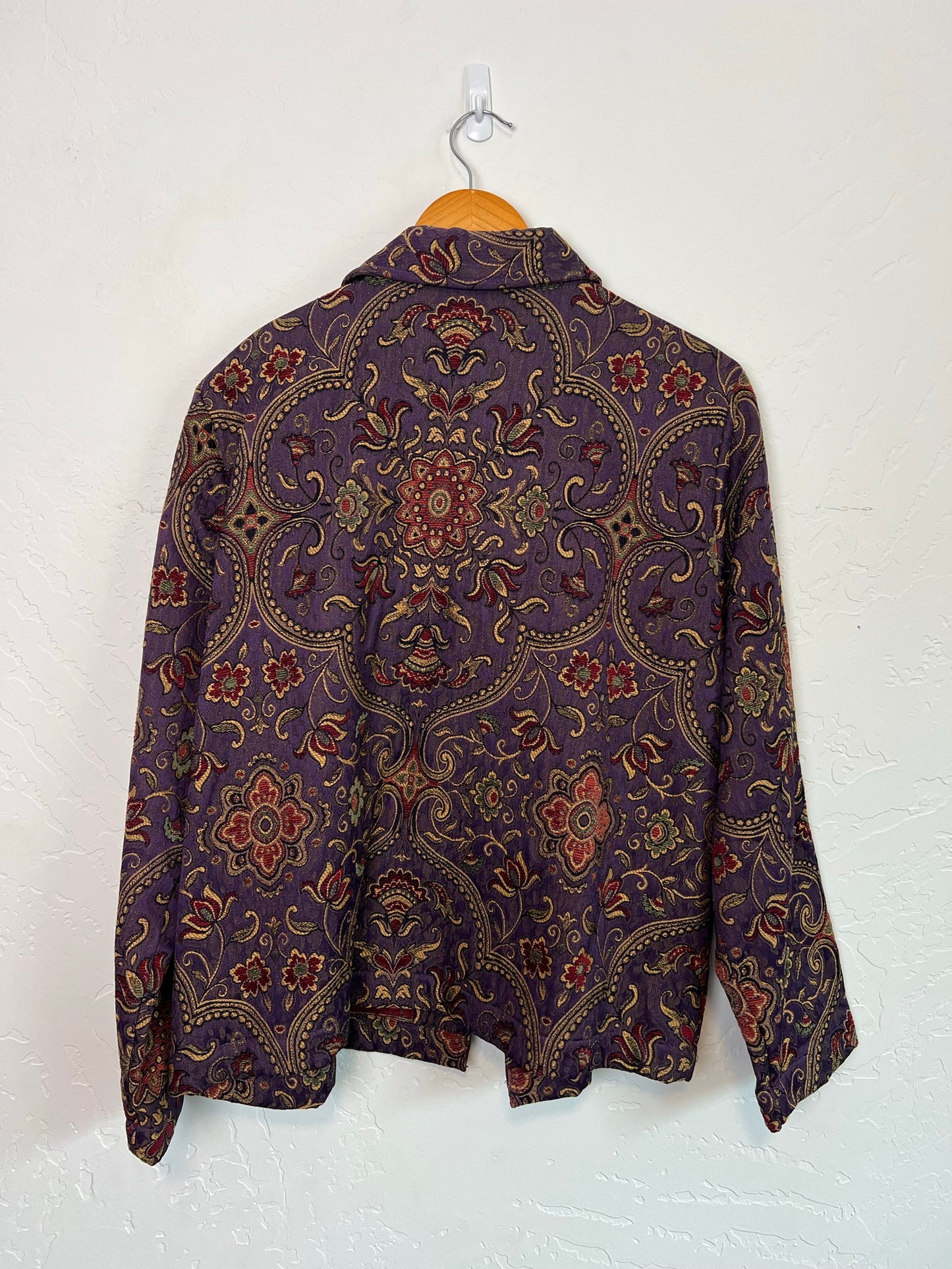 Studio Works Purple Paisley Tapestry Buttonup - Size XL
