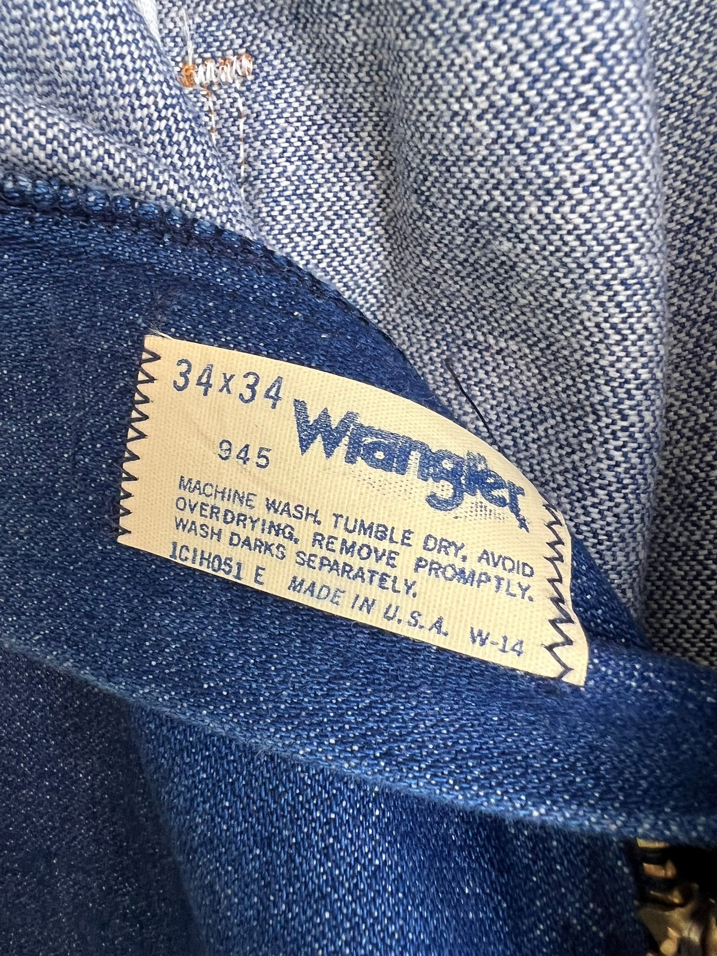 Wrangler 945 Boot Cut Denim Jeans - 34x32