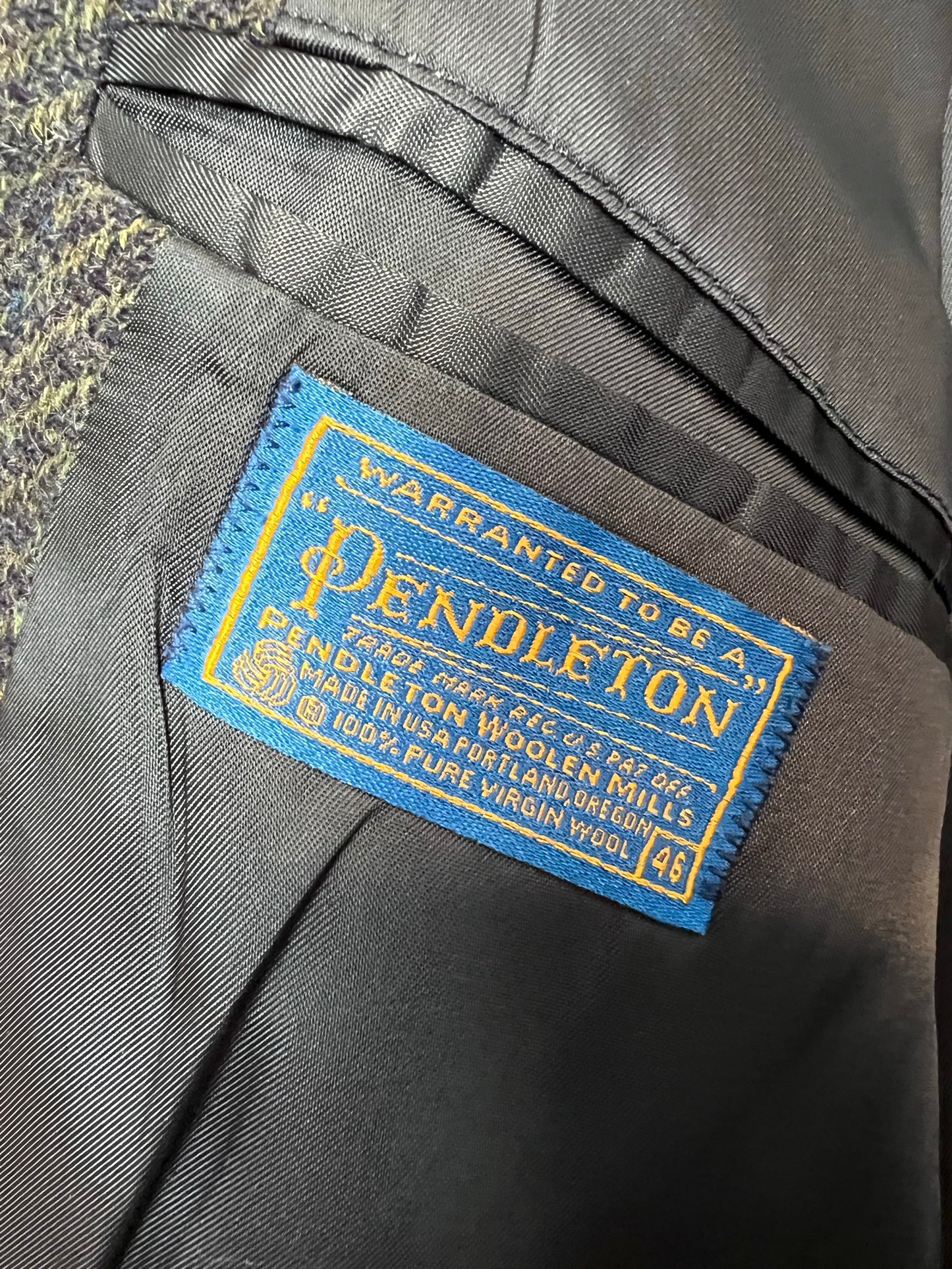 Pendleton Gray Plaid Wool Blazer with Leather Buttons - Size 46