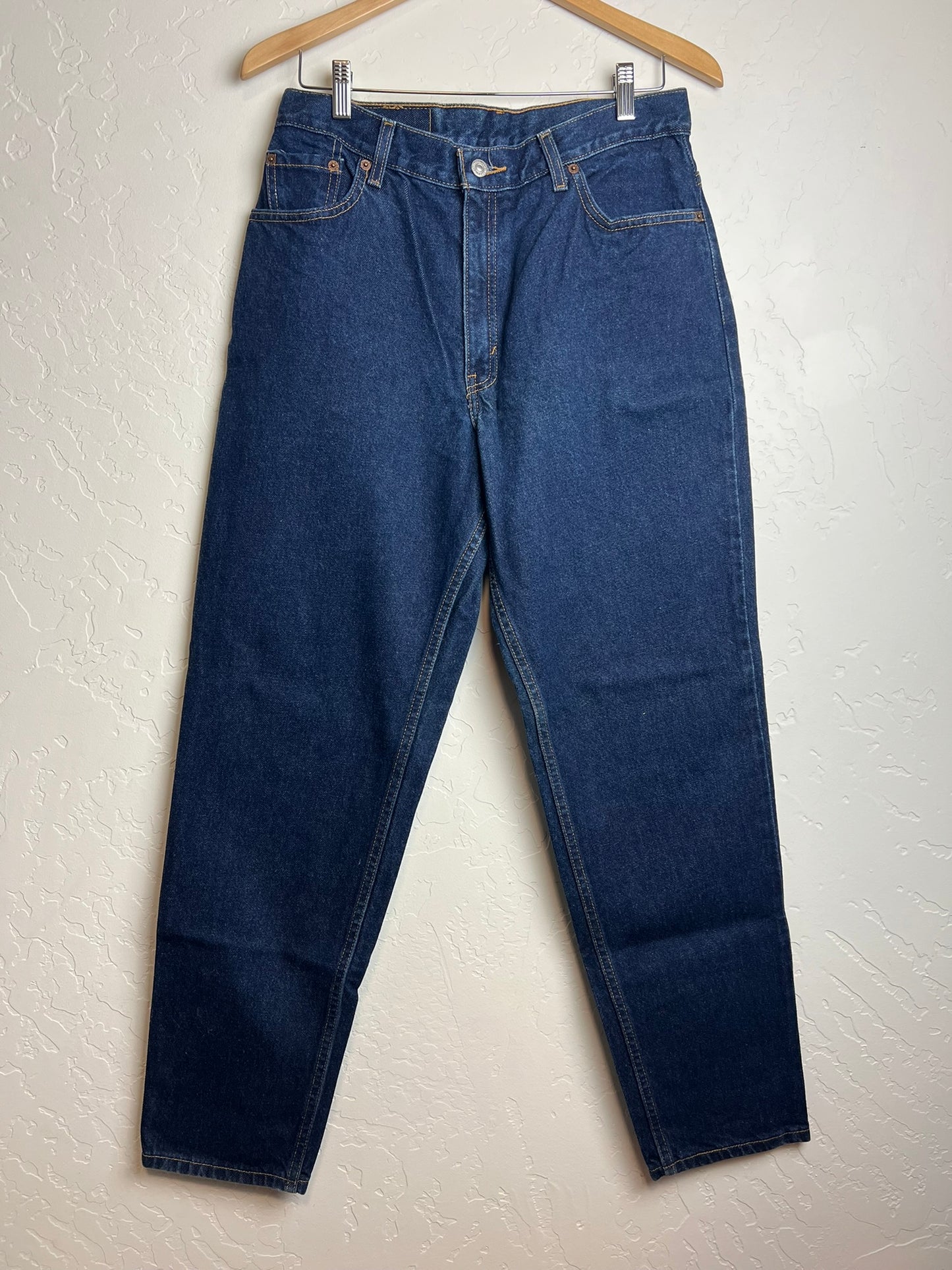 Levi's 550 High Waist Tapered Mom Jeans - W31