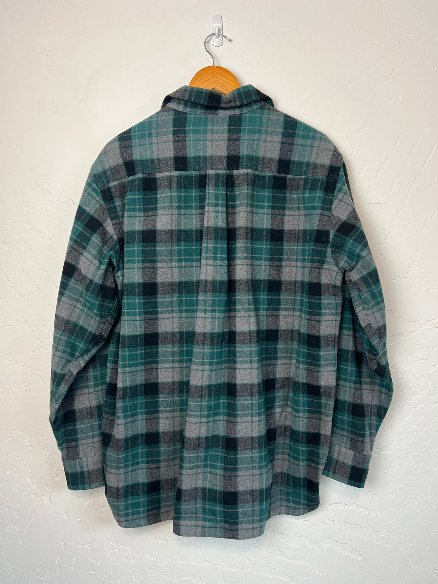 L.L.Bean Chamois Cloth Shirt Teal Plaid - L