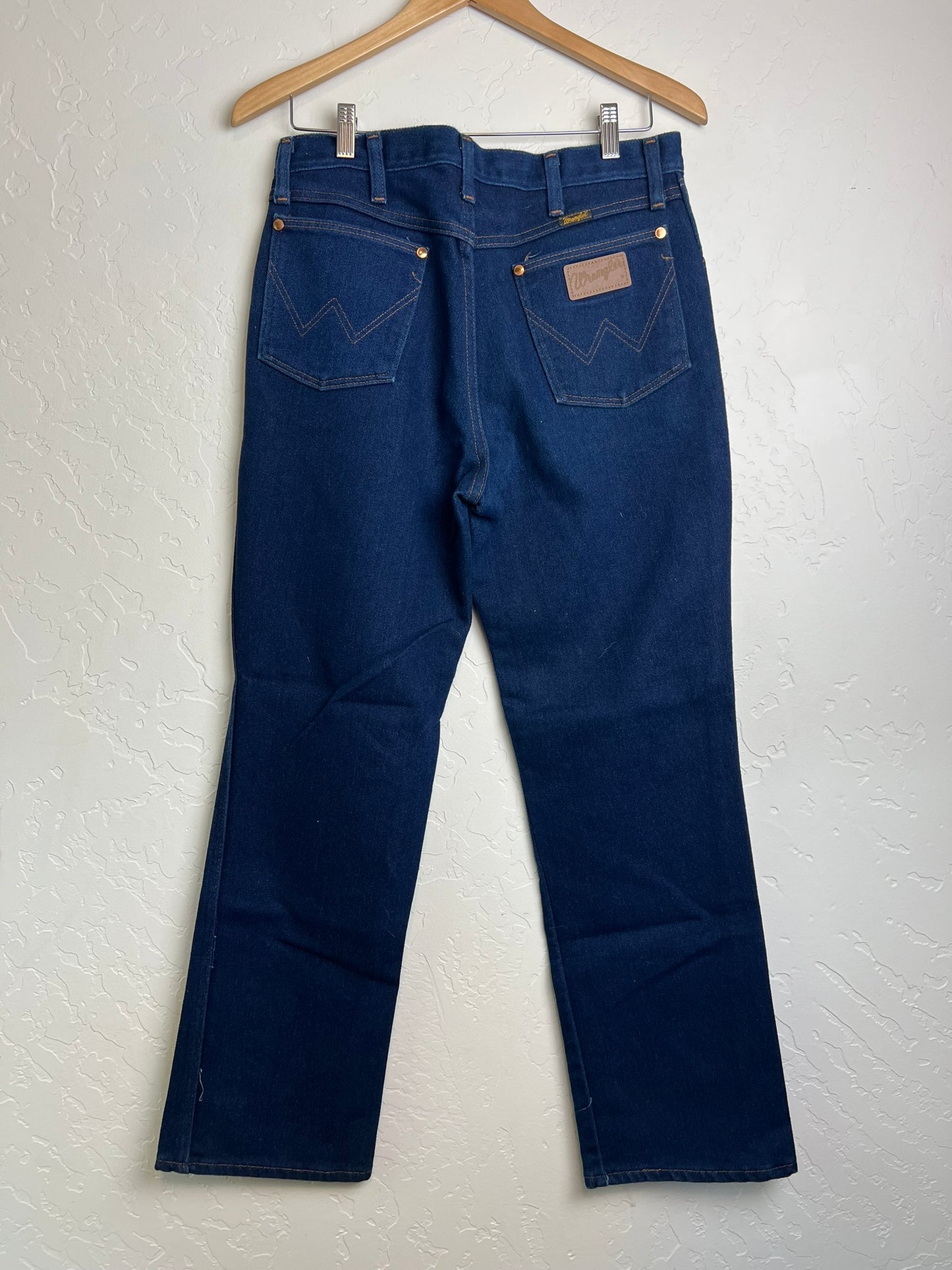 Wrangler Dark Wash Boot Cut Jeans - 34x30