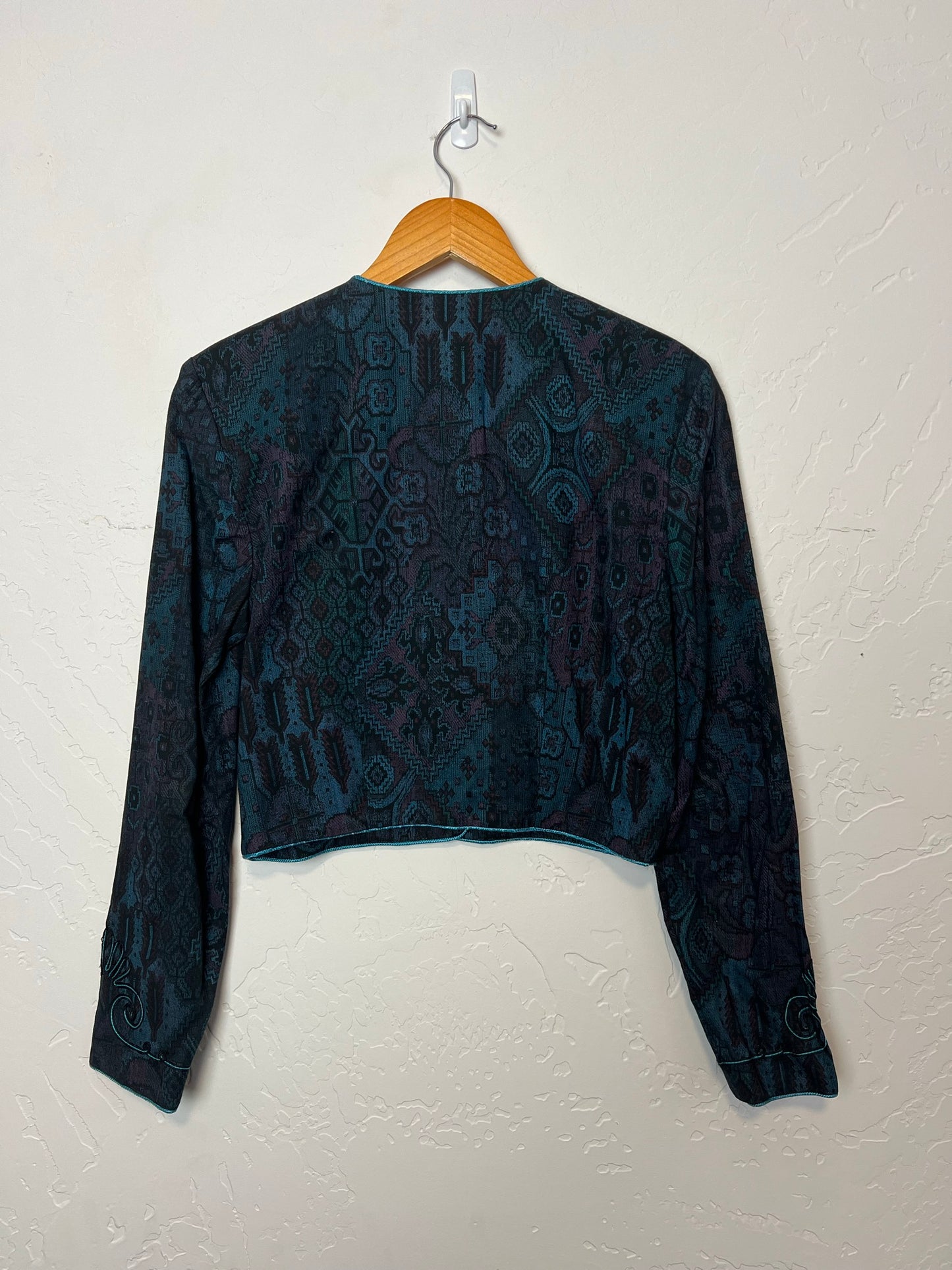 Leslie Lucks Teal Paisley Tapestry Crop Top - Size 8