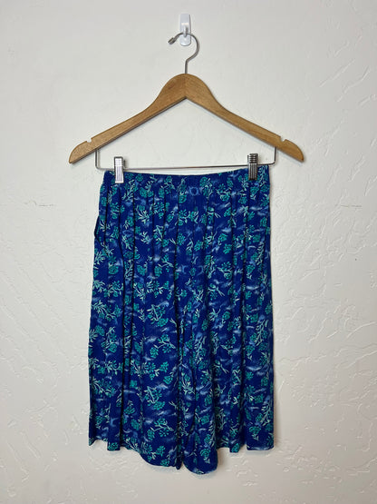 L.A. Attitude Floral Rayon Culottes - M