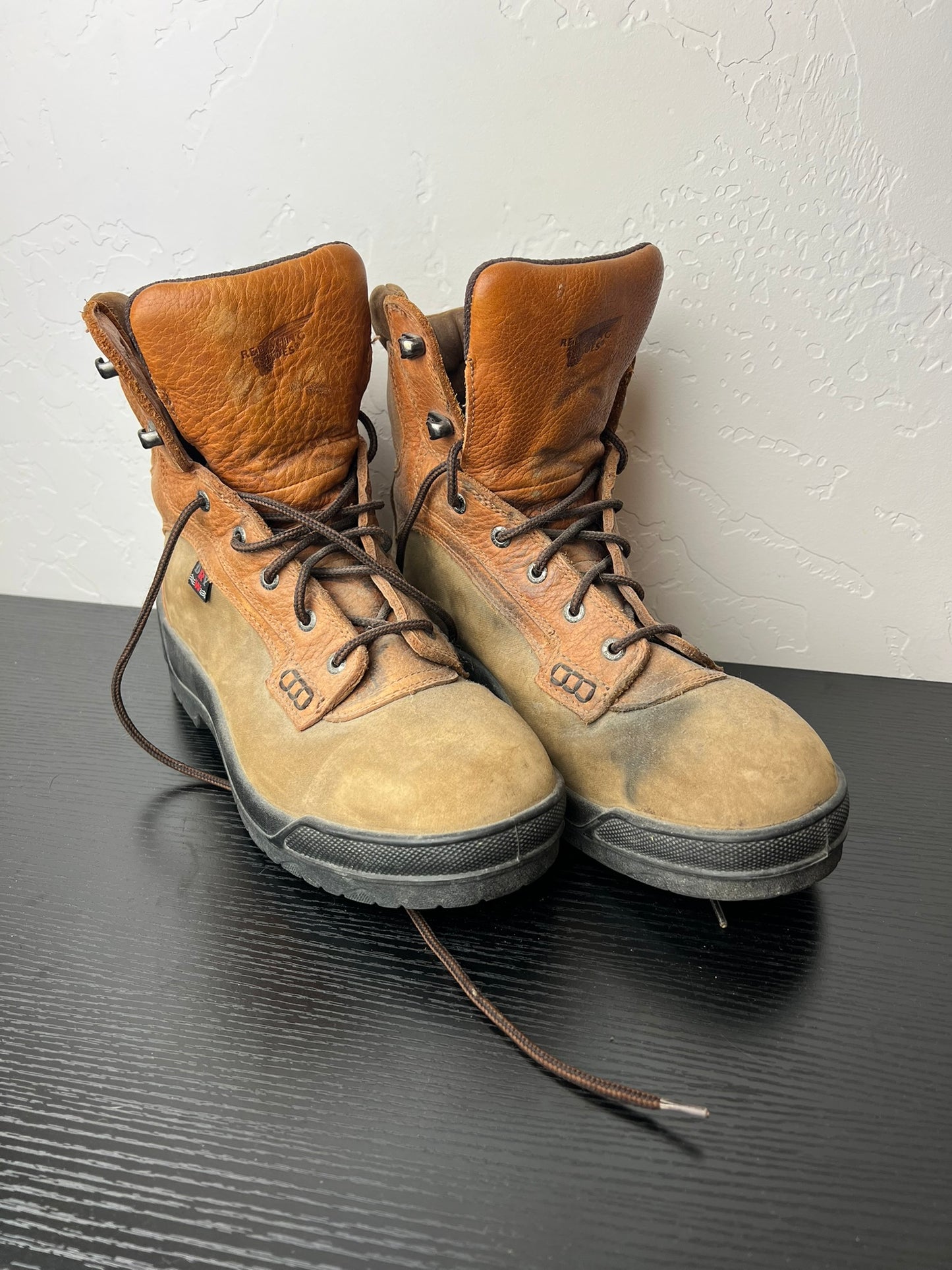 Red Wing 906 Work Boots - 9 EE