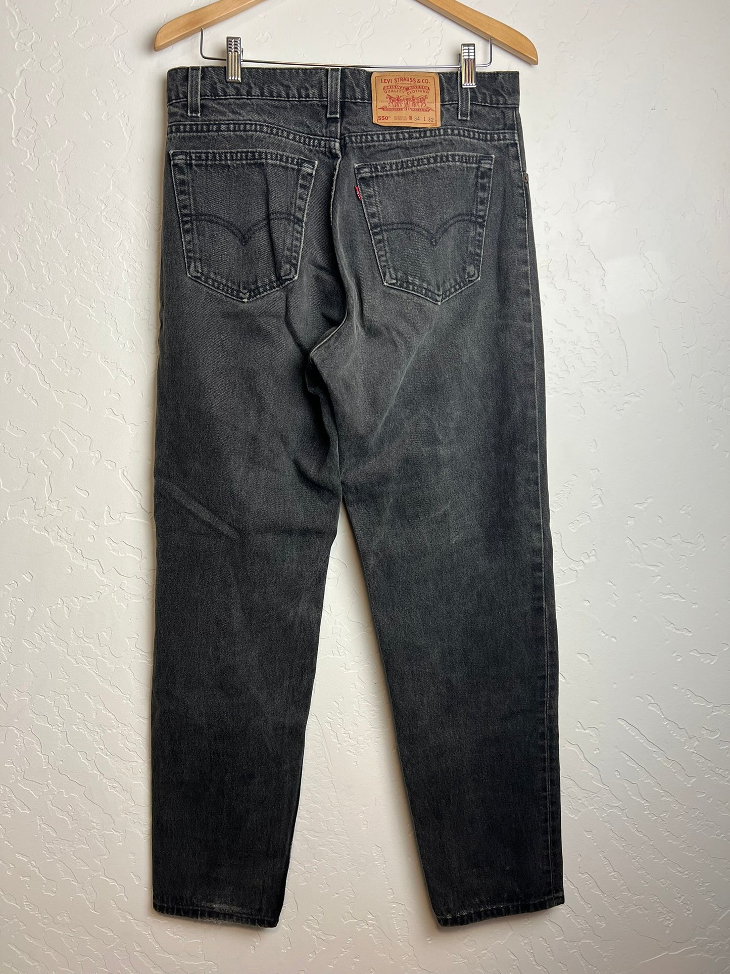 Levi's 550 Faded Black Tapered Jeans USA - W34 L32