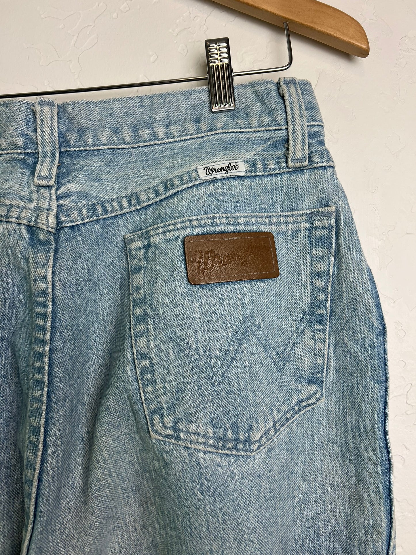Wrangler High-Rise Western Jeans USA - W27