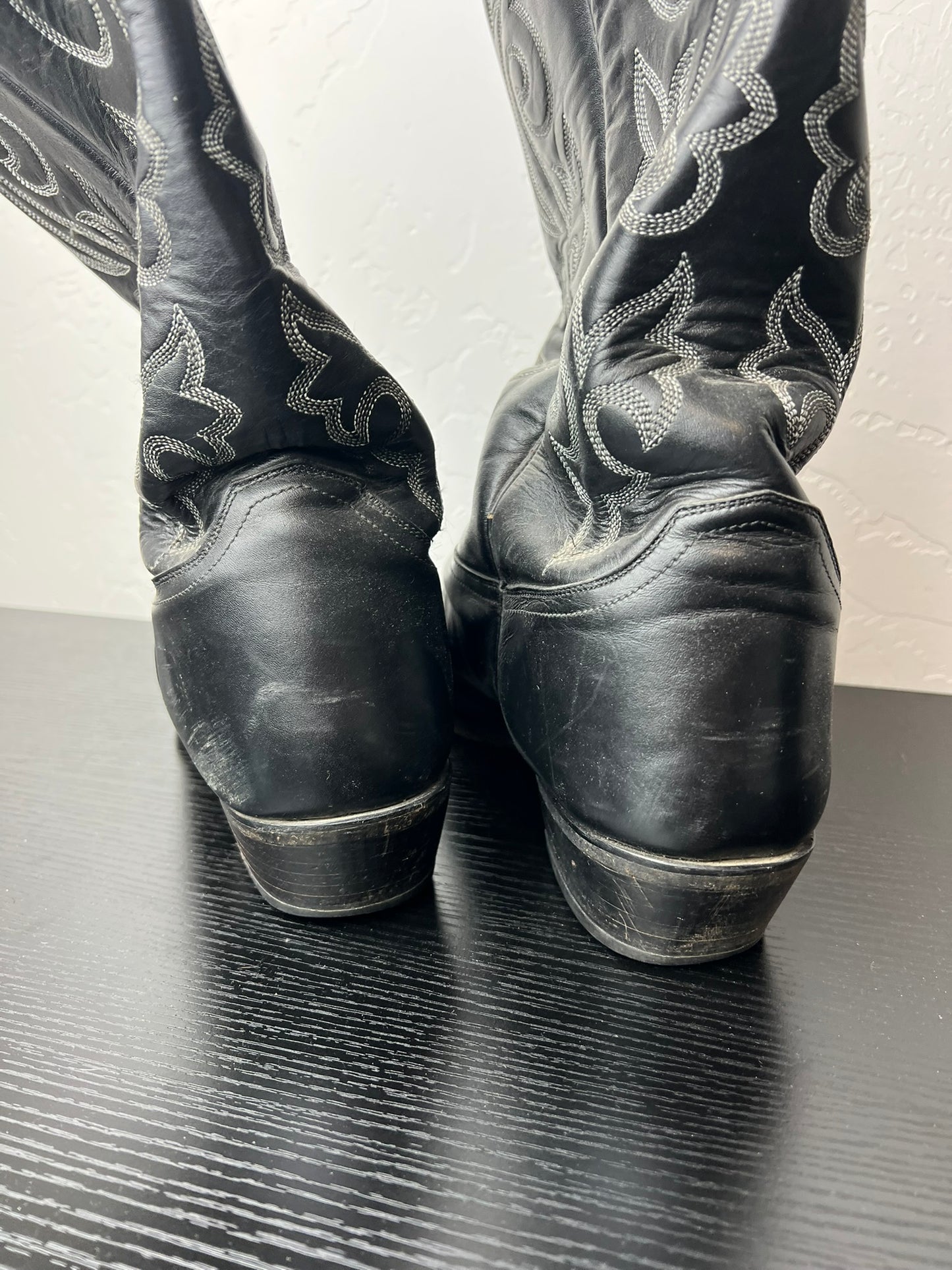 Justin Black Leather Cowboy Boots - 15 E
