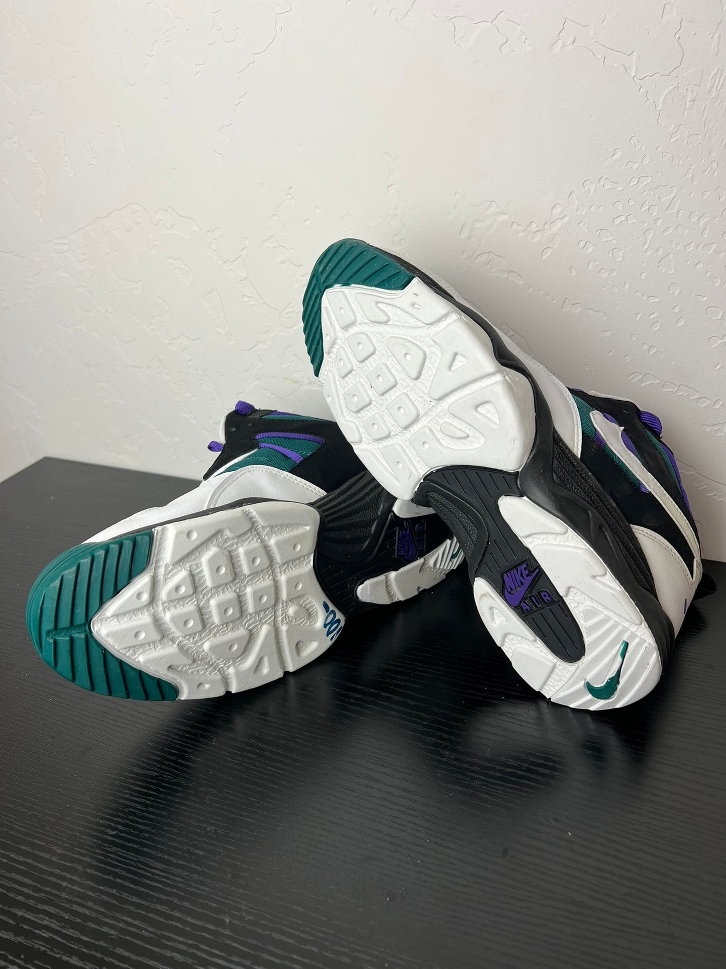Nike Air Edge 2 Mid OG - M11.5