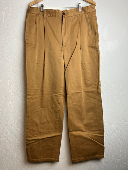 Filson Pleated Chino Trousers - 36