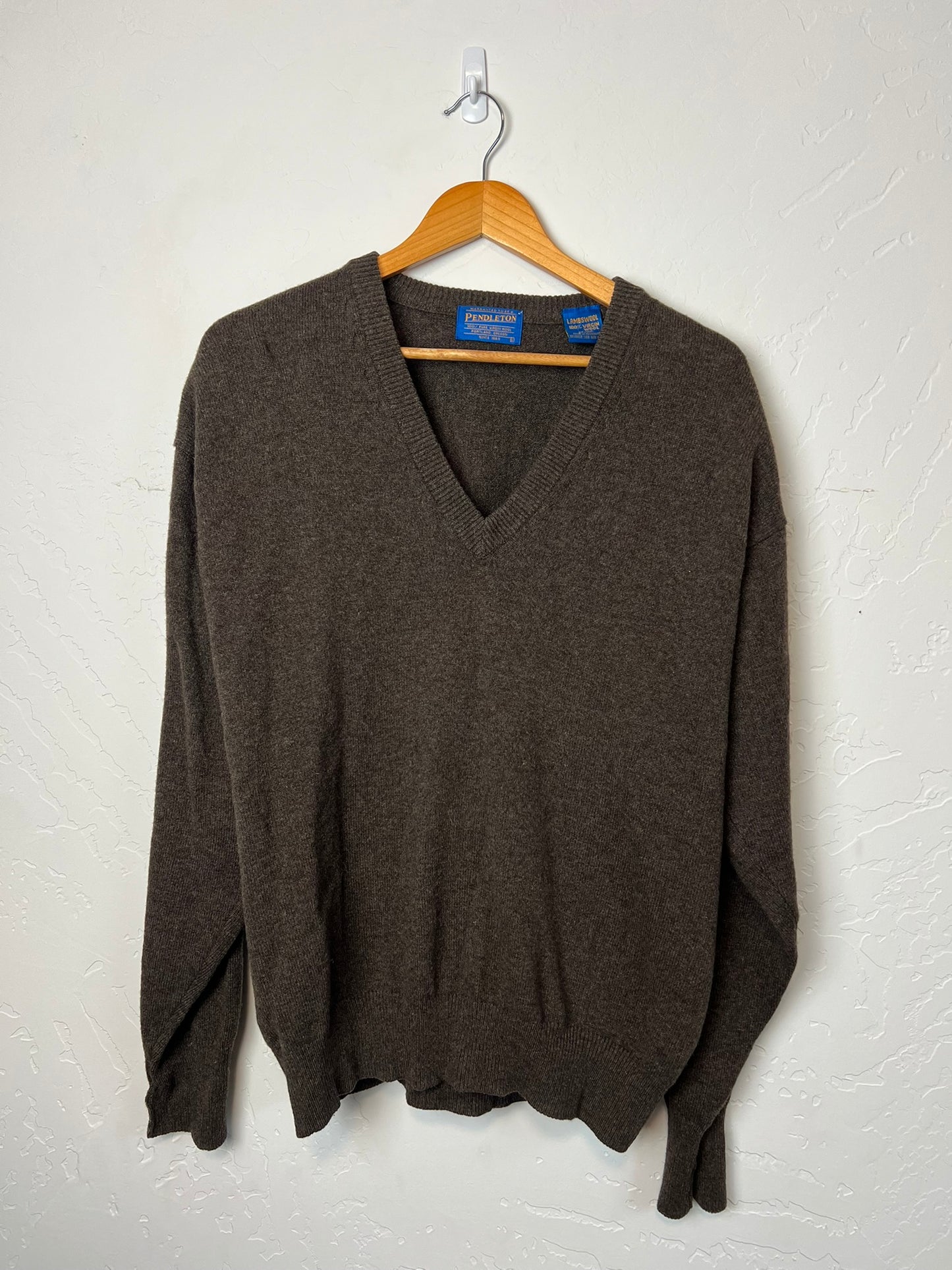 Pendleton Lambswool V-Neck Brown Heather - L