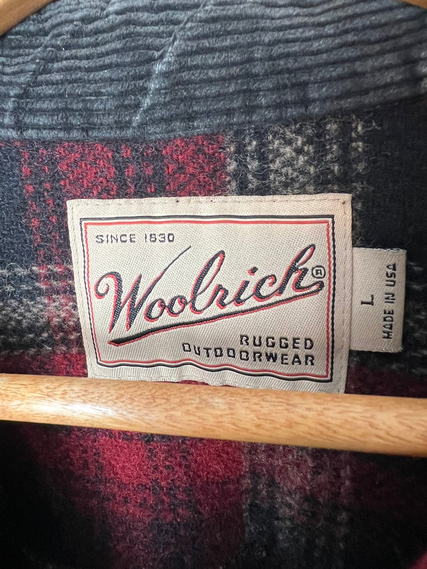 Woolrich Flannel Red Plaid with Corduroy Collar - L